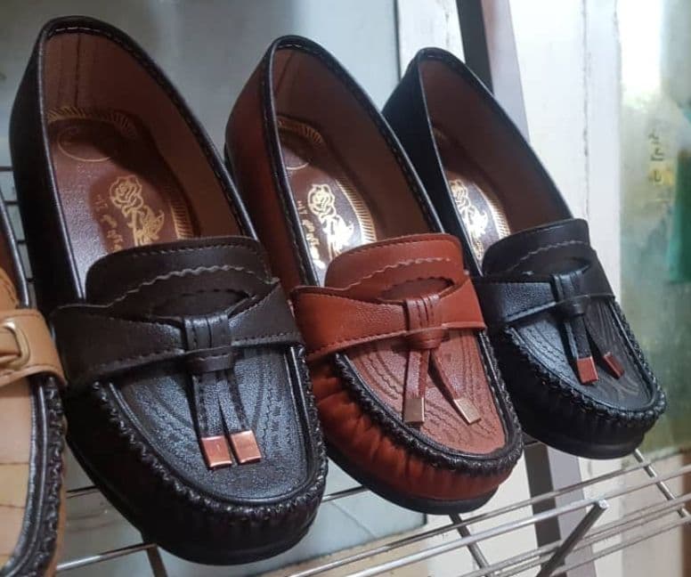 خرید عمده کفش طبی زنانه با تنوع بالا در تهران